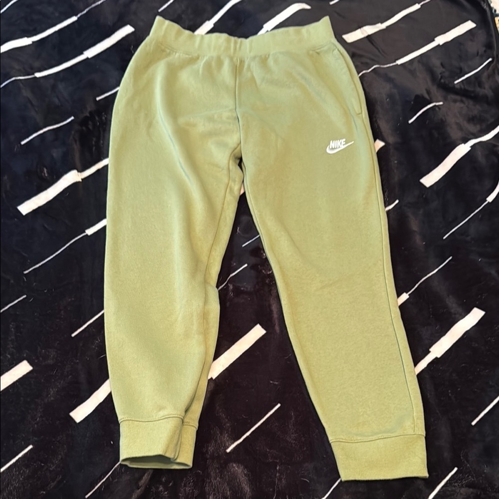 Nike Olive Green Sweatpants Joggers